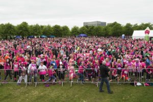 BRAVE CANCER SURVIVOR SCIENTIST AND NURSE LAUNCH RACE FOR LIFE GLASGOW 2018 7 200518 RaceForLife 23 scaled