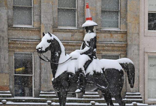 specials glasgow snow