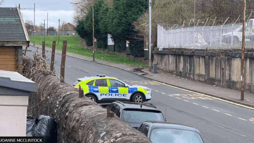 Bomb Squad Operation Leaves 26 Glasgow Residents Displaced - Glasgow News 2 RoadClosedBombSquadGlasgow