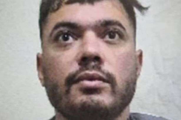 Interpol issues global Red Notice for on-run criminal 'The Fly' after jail break