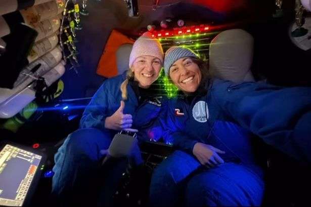 Scots woman and pal plunge 8000m in submarine and set new world record