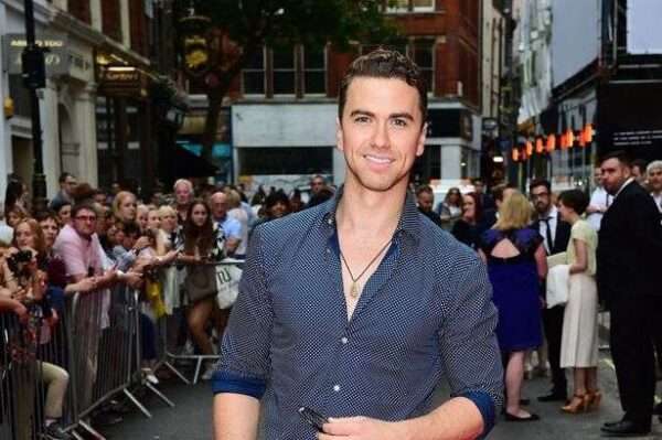 Former Corrie star to become dad for first time as he shares pregnancy news