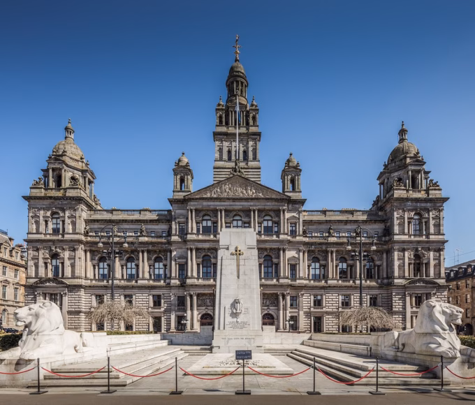Glasgow City Chambers on George Square on a sunny day